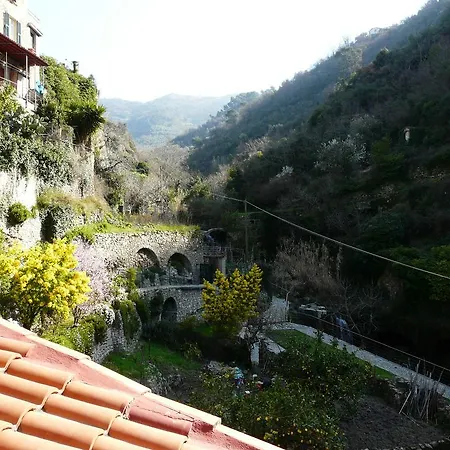 Apartamento Il Ruscello Dolceacqua Habitación foto